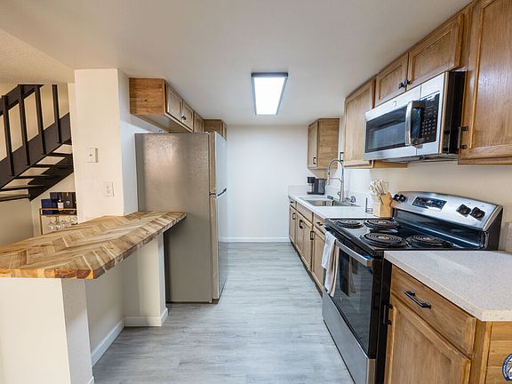 3rd image of 336 S Waterman Ave Unit B