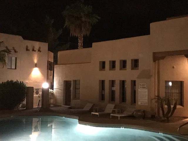 Adobe Highlands Apartments — Photo 6