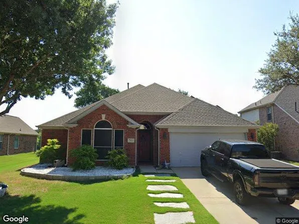 7113 Wright Ct, Denton, TX 76210