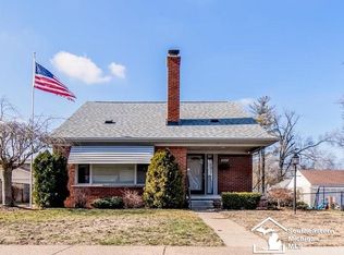 2640 4th St, Wyandotte, MI 48192