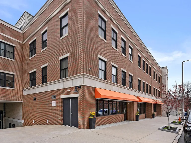 375 Market Street — Photo 14