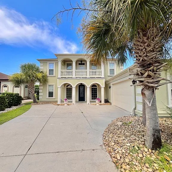 6008 Fish Hawk Ct — Photo 1