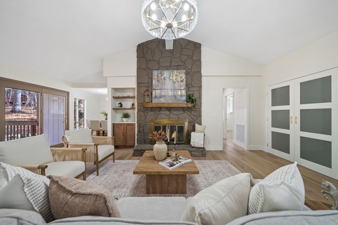 next background image