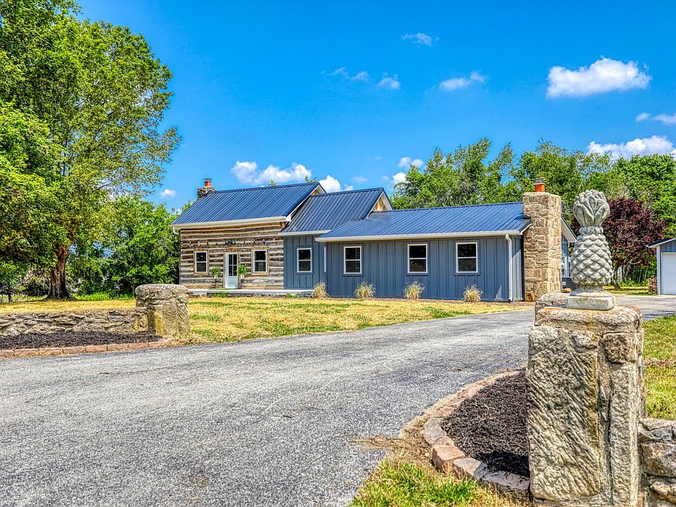 1st image of 452 Dorris Rd