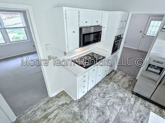 2nd image of 17 Due West Rd