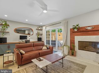 3878 Alder Woods Ct, Fairfax, VA 22033