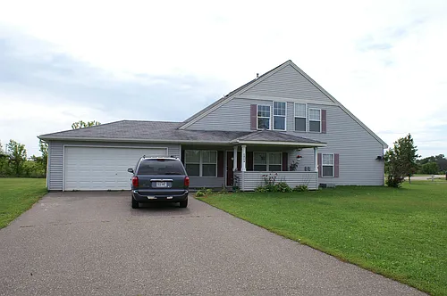 680 Circle Pine Dr #A Photo 1