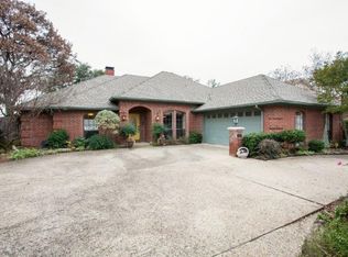 3328 Gatwick Pl, Farmers Branch, TX 75234