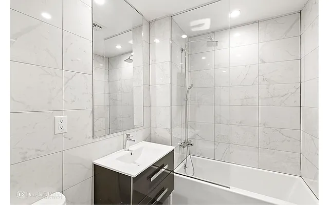 Rented by Douglas Elliman | media 16