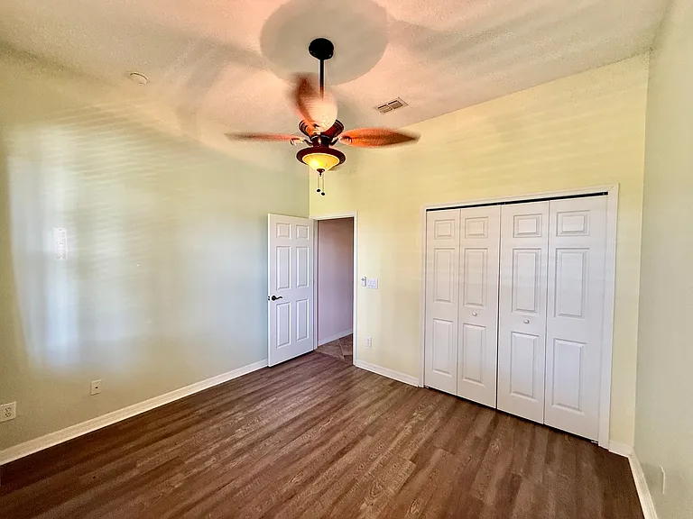 129 Crepe Myrtle Dr — Photo 18