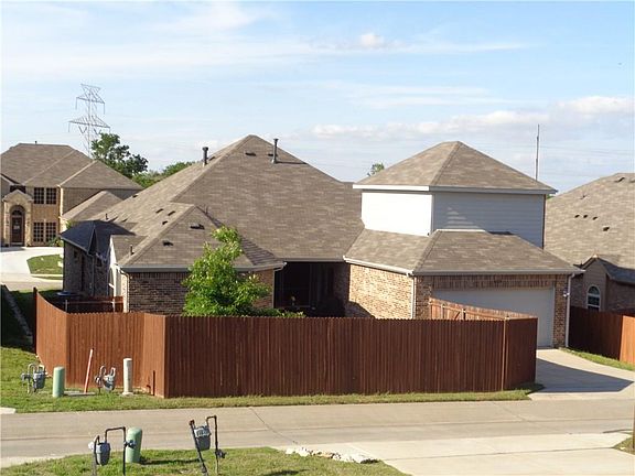 5th image of 1724 River Run Dr