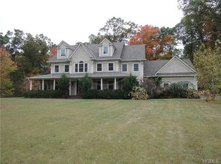 1358 Kitchawan Rd, Ossining, NY 10562