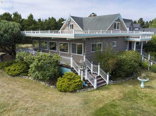210 16th St NW, Long Beach, WA