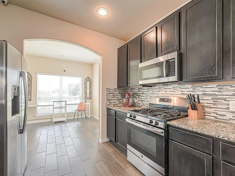 3030 Currier Ct — Photo 9