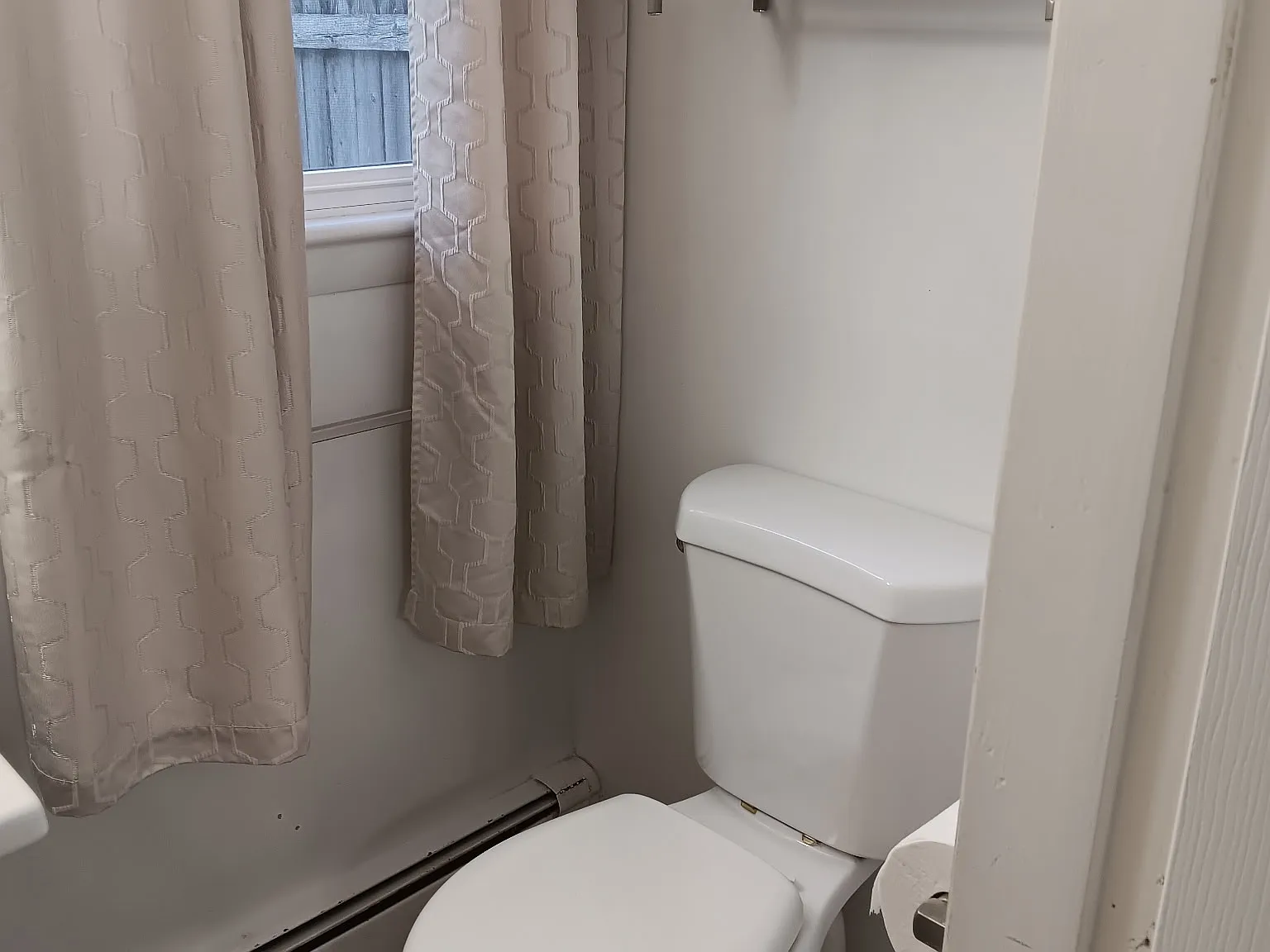 803 Western Avenue - 115 — Photo 4