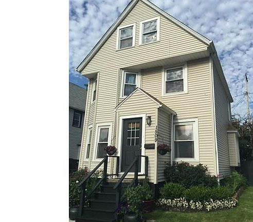2nd image of 1509 Olivewood Ave