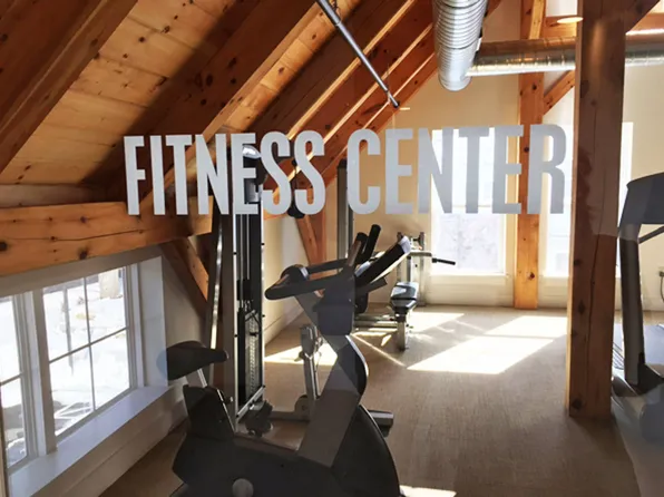 Barnbeck Place, 398 Federal Rd #Bp-b215, Brookfield, CT 06804