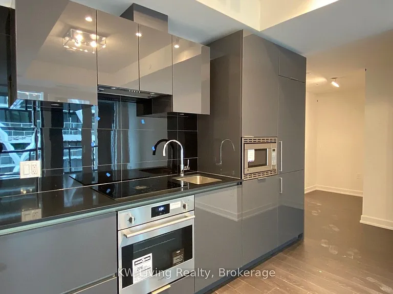 238 Simcoe St #2906 — Photo 8
