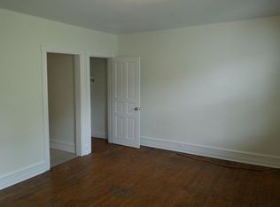 244 S 44th St APT 2F, Philadelphia, PA 19104