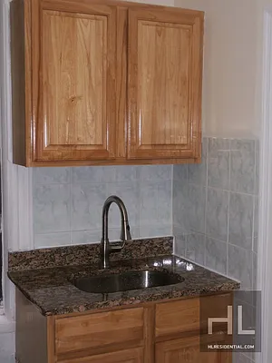 Rented by Highline Residential | media 3