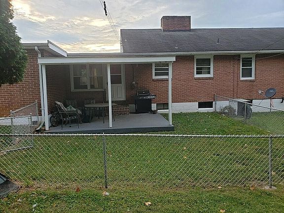 3rd image of 1200 Carroll Heights Blvd