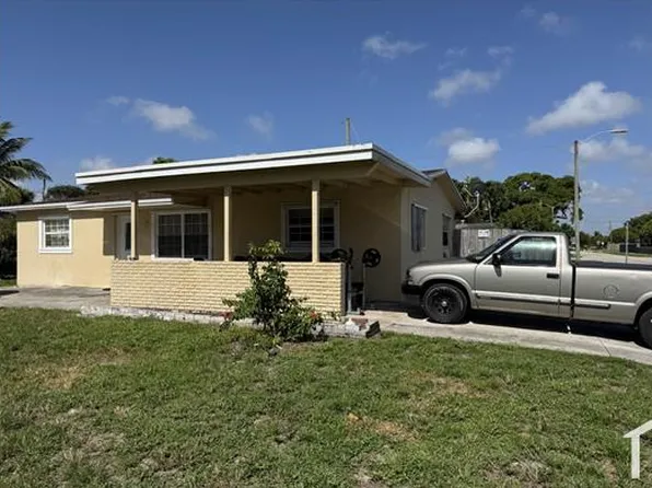 1941 NE 1st Ter, Pompano Beach, FL 33060