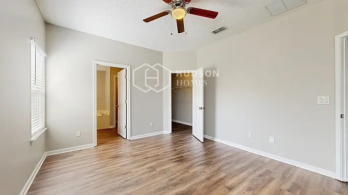 1064 Moosehead Dr — Photo 17