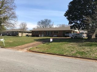 2332 Houston St, Florence, AL 35630