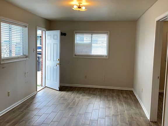 4th image of 1520-26 Lesseps St #1524