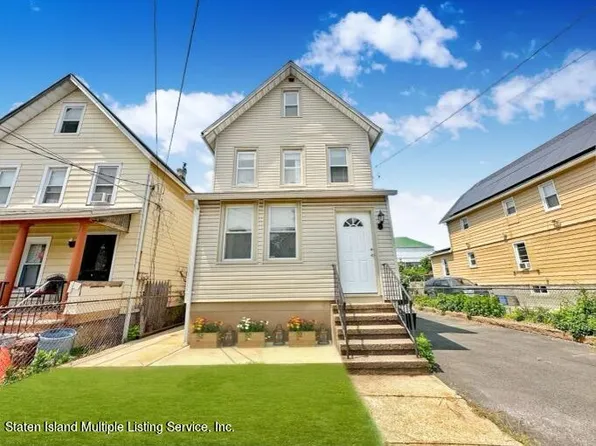 114 Lockman Ave, Staten Island, NY 10303