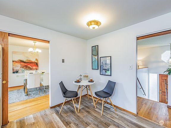 4th image of 80 157th Ave SE