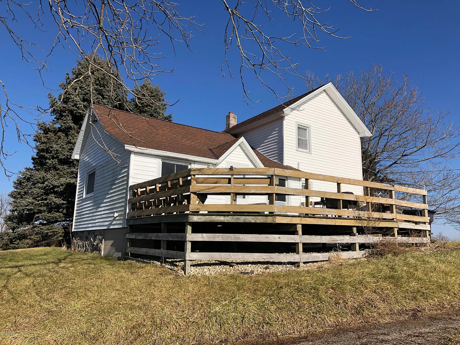 10363 Lawrence Hwy photo 1