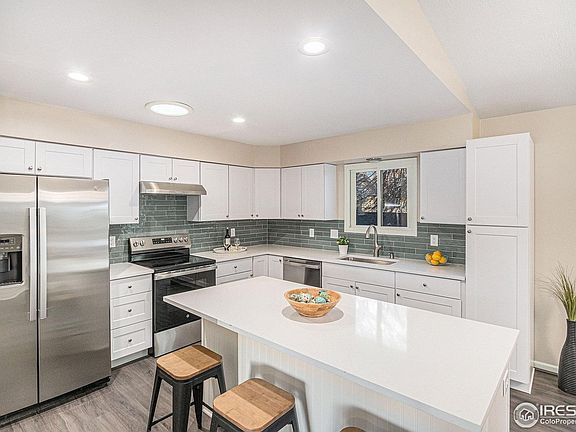 4th image of 3404 Collins Ave