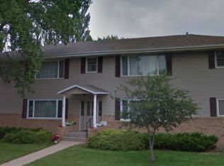 108 Church Dr APT 2, Aberdeen, SD 57401