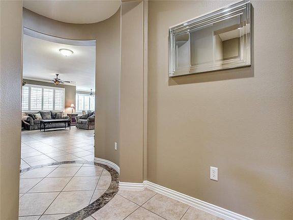 5th image of 8905 Bradford St