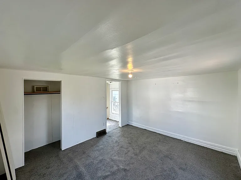 29 W Miller St — Photo 25
