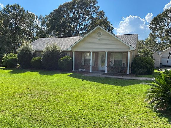 3rd image of 20 Casey Ln