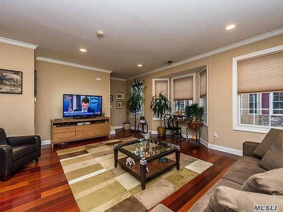 3rd image of 330 Maple Ave APT 34