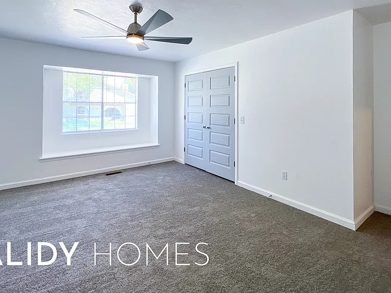 6312 Overcourt Mnr — Photo 35