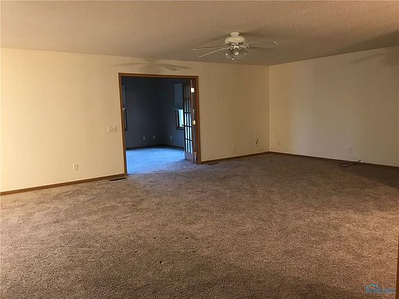 4th image of 1456 Riverbend Dr