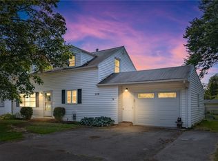 529 Fetzner Rd, Rochester, NY 14626