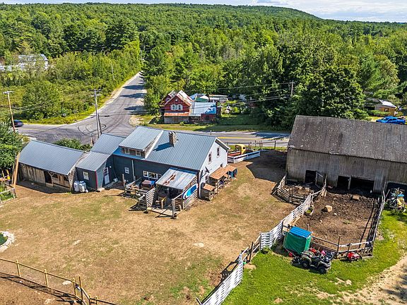3rd image of 3381 Main Street