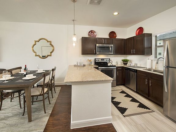 3rd image of 1555 Cullen Blvd #1002