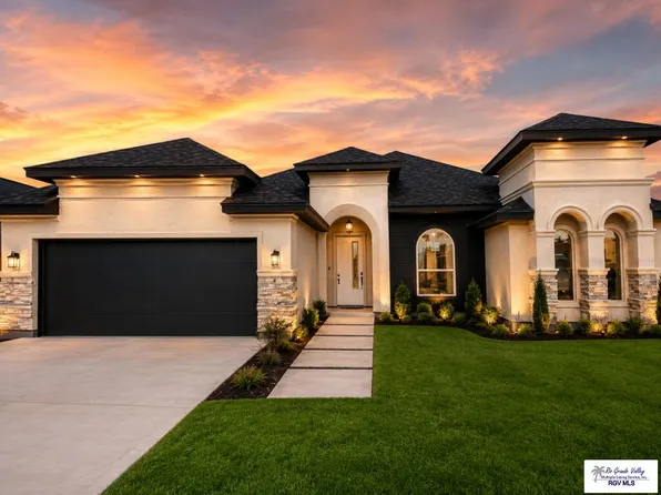 7322 Saint Catherine Dr, Brownsville, TX 78520