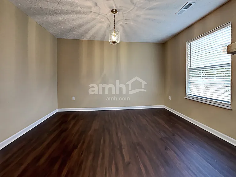 6100 Glenmay Dr — Photo 6
