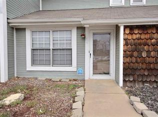 6725 W Shade Ln APT 805, Wichita, KS 67212