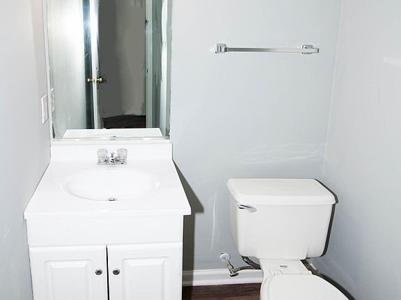5th image of 1920 Tropicana Rd #10