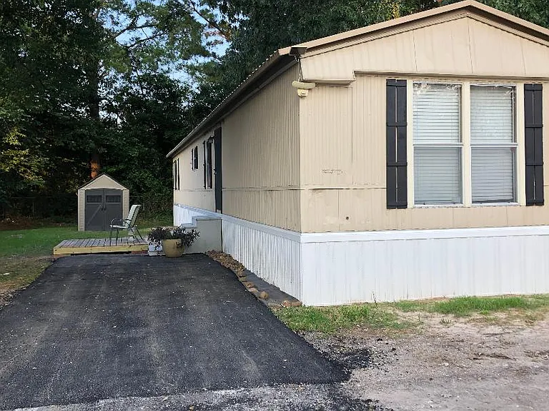 20199 Rebecca Ln — Photo 15