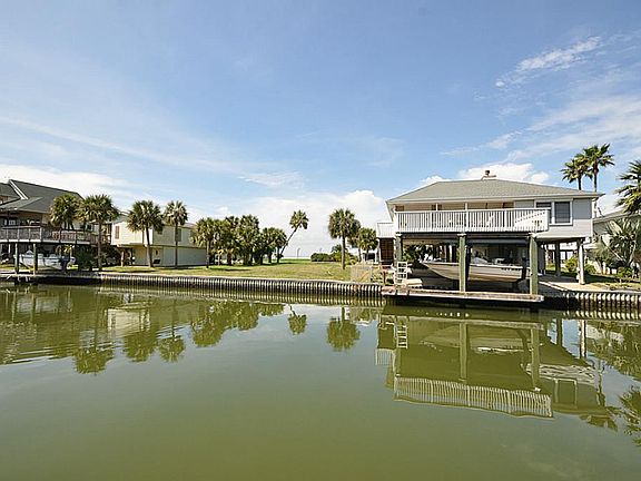 Canal and Bay views surround you.