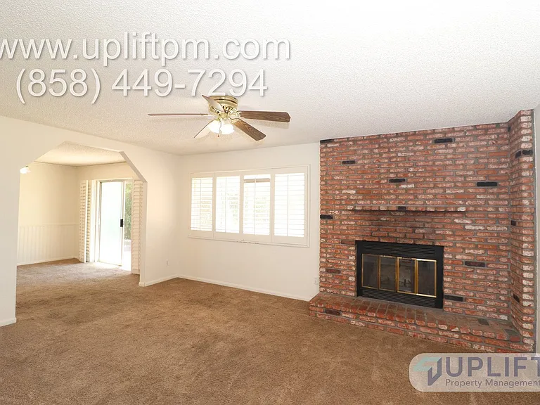 15938 Caras Ct — Photo 6